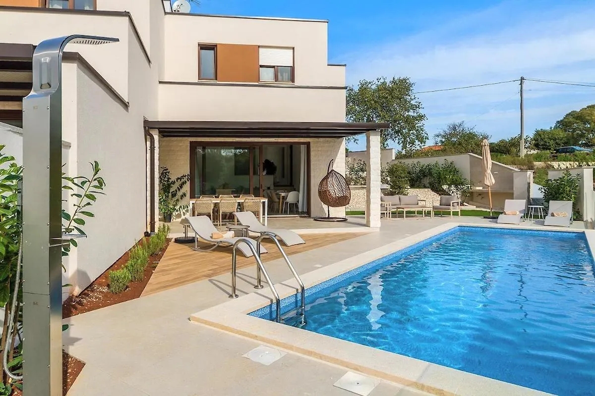 Villa Le Tia By Istrialux Svetvinčenat 0*,